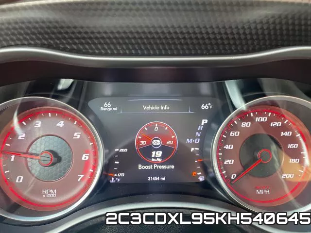 2C3CDXL95KH540645 фото 9