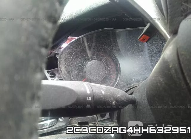 2C3CDZAG4HH632951 фото 8