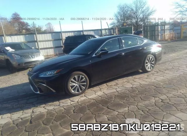 58ABZ1B17KU019221 фото 3