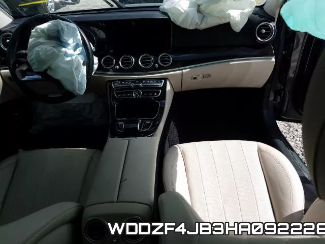 WDDZF4JB3HA092228 фото 9