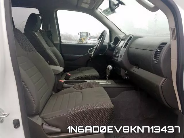1N6AD0EV8KN713437 фото 6
