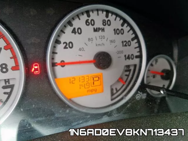 1N6AD0EV8KN713437 фото 9