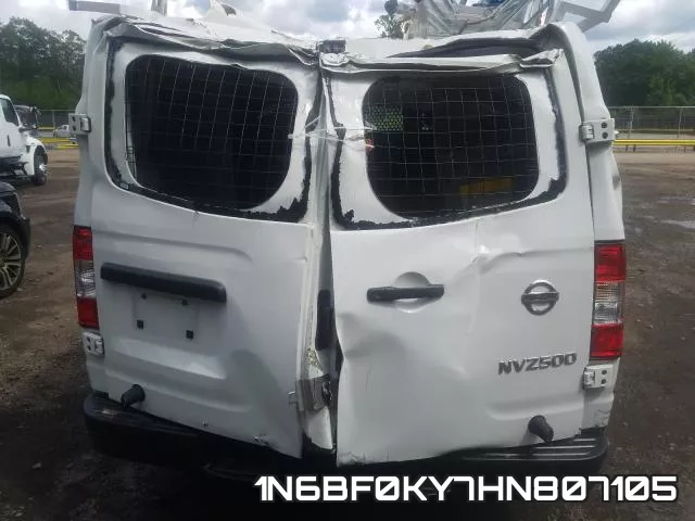 1N6BF0KY7HN807105 фото 7