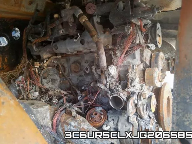 3C6UR5CLXJG206585 фото 8