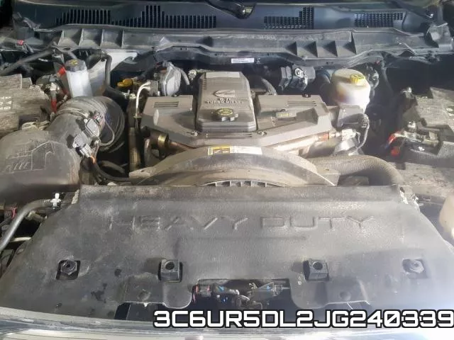 3C6UR5DL2JG240339 фото 8