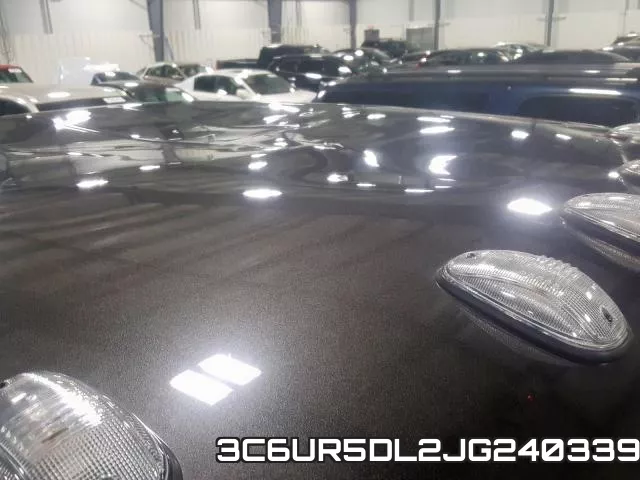 3C6UR5DL2JG240339 фото 10