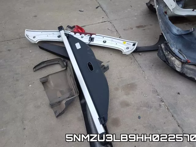 5NMZU3LB9HH022570 фото 10