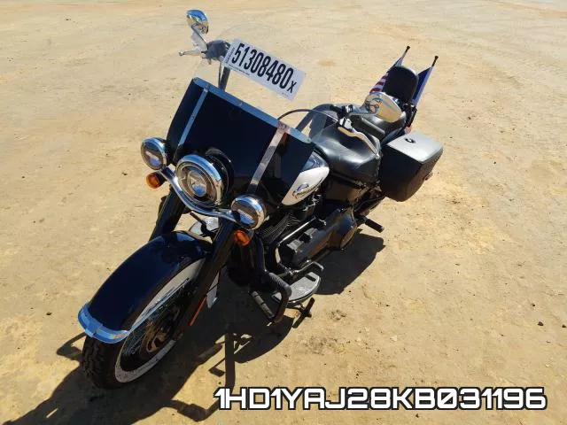 1HD1YAJ28KB031196 фото 3