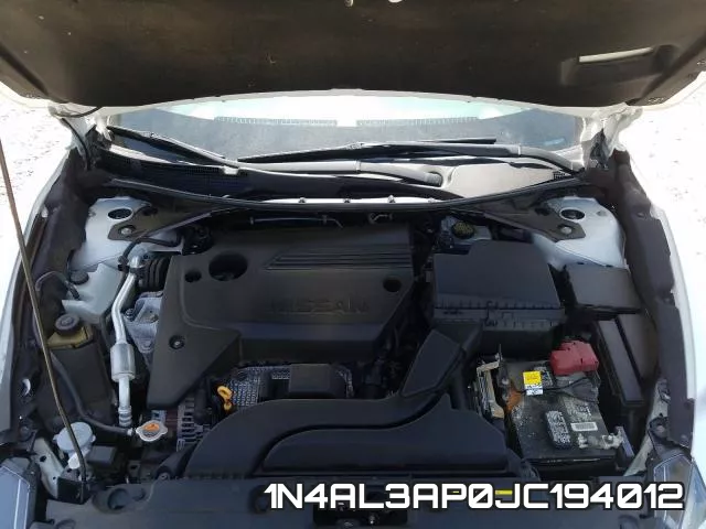 1N4AL3AP0JC194012 фото 8