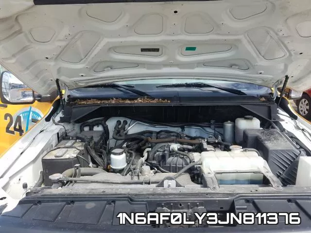 1N6AF0LY3JN811376 фото 8