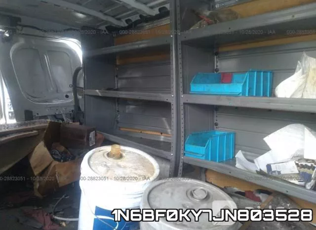 1N6BF0KY7JN803528 фото 9