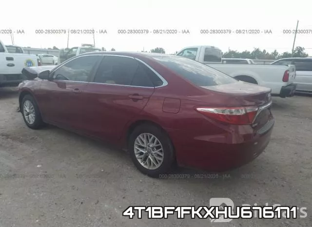 4T1BF1FKXHU676171 фото 4