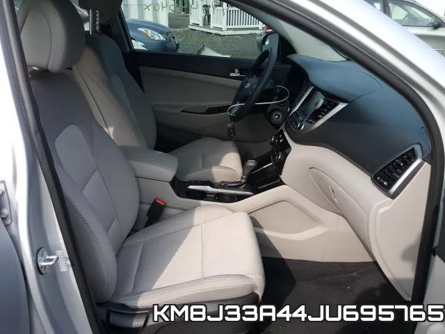 KM8J33A44JU695765 фото 6
