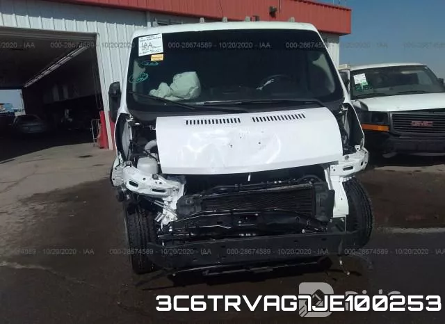 3C6TRVAG7JE100253 фото 7