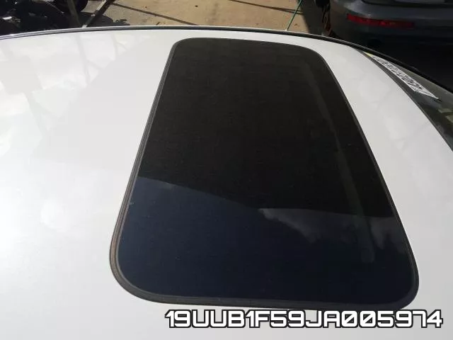 19UUB1F59JA005974 фото 10