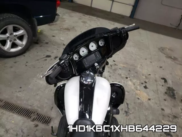 1HD1KBC1XHB644229 фото 5