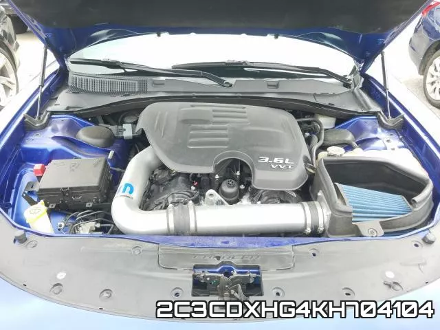 2C3CDXHG4KH704104 фото 8