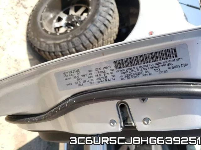 3C6UR5CJ8HG639251 фото 2