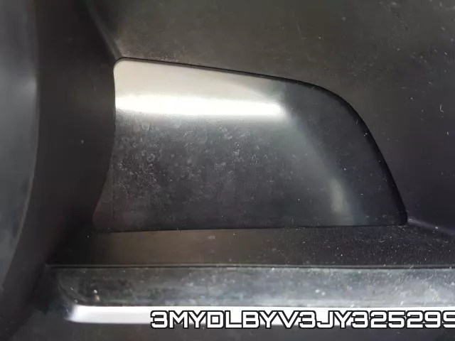 3MYDLBYV3JY325299 фото 9