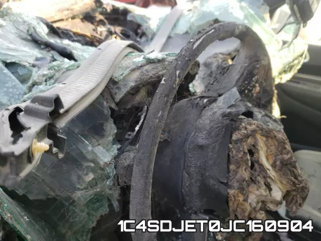 1C4SDJET0JC160904 фото 9