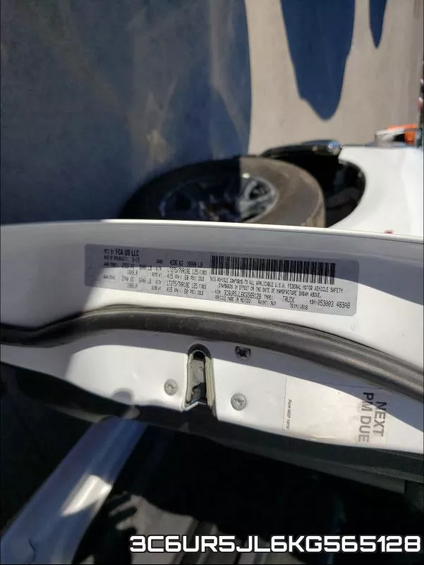 3C6UR5JL6KG565128 фото 2
