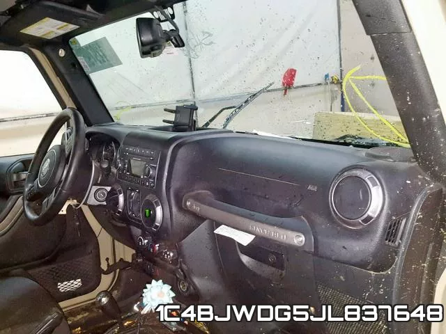 1C4BJWDG5JL837648 фото 10