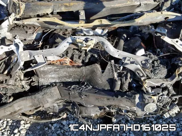 1C4NJPFA7HD161025 фото 8