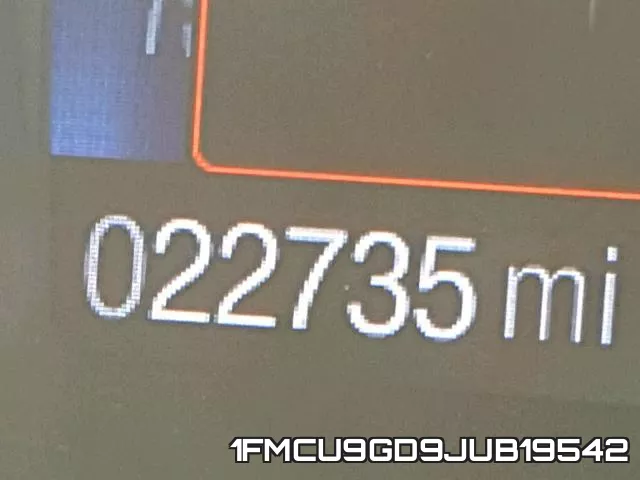 1FMCU9GD9JUB19542 фото 9