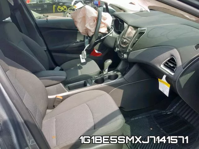1G1BE5SMXJ7141571 фото 6