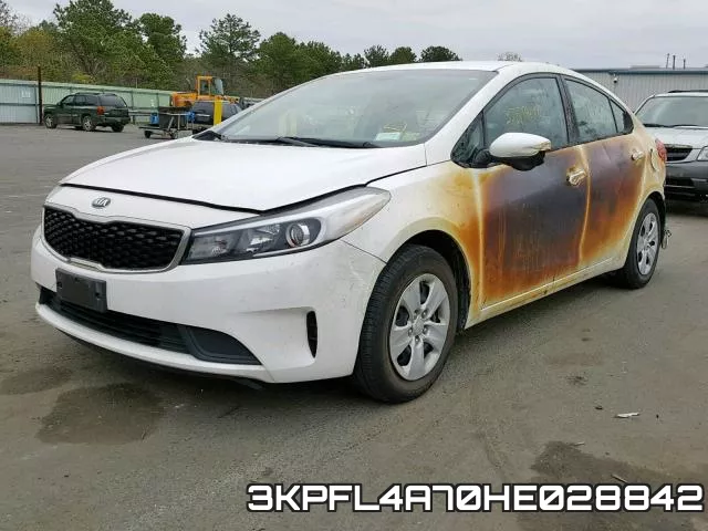 3KPFL4A70HE028842 фото 3