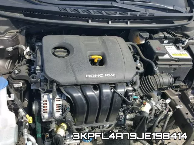 3KPFL4A79JE198414 фото 8