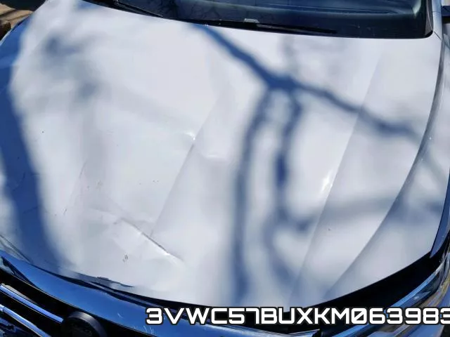 3VWC57BUXKM063983 фото 7