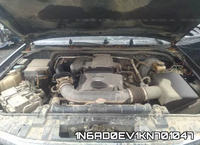 1N6AD0EV1KN701047 фото 2