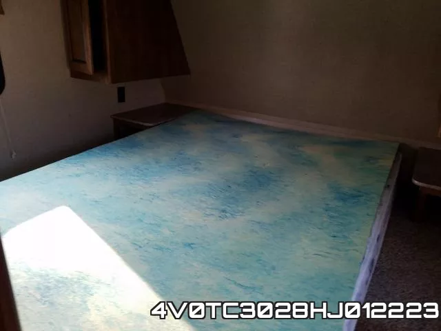 4V0TC3028HJ012223 фото 10