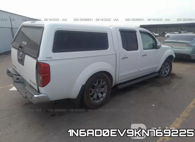 1N6AD0EV9KN769225 фото 5