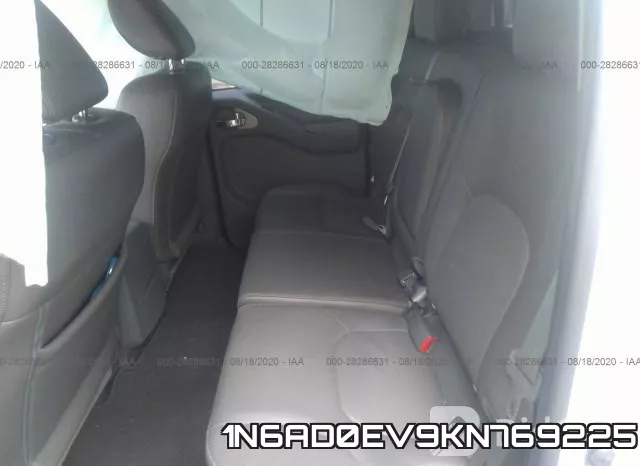 1N6AD0EV9KN769225 фото 9