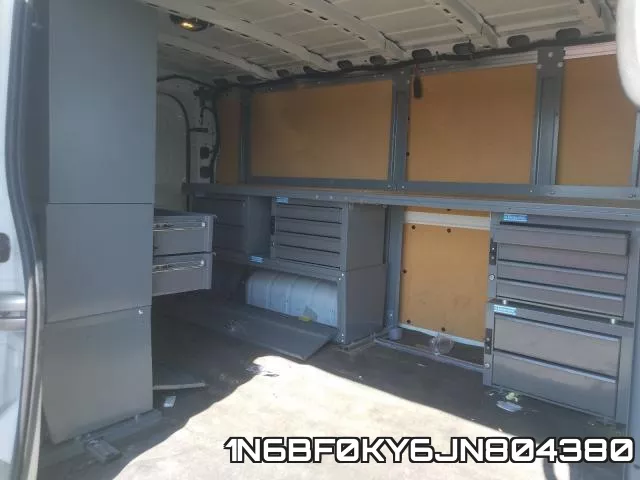 1N6BF0KY6JN804380 фото 7