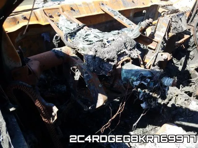 2C4RDGEG8KR769977 фото 9