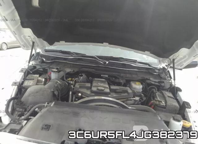 3C6UR5FL4JG382379 фото 2