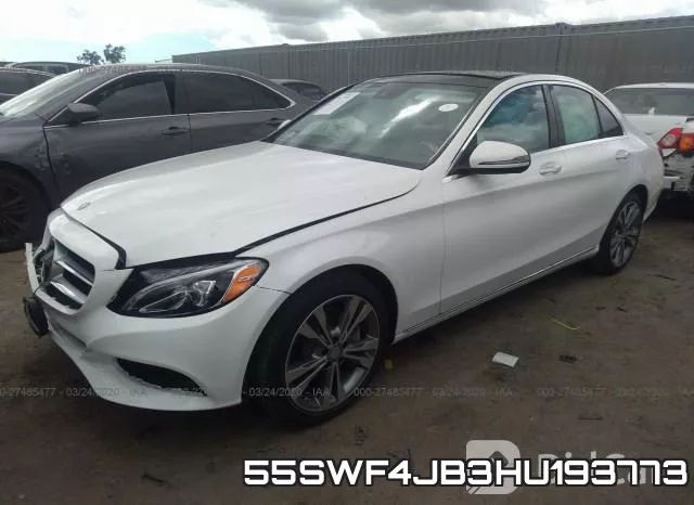55SWF4JB3HU193773 фото 3