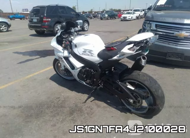 JS1GN7FA4J2100028 фото 4