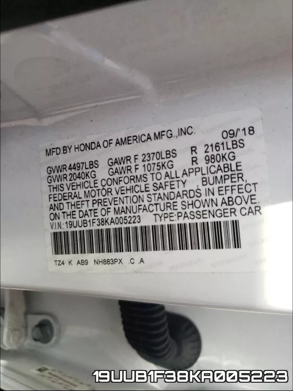 19UUB1F38KA005223 фото 2