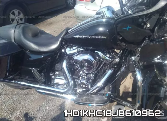 1HD1KHC18JB610962 фото 10
