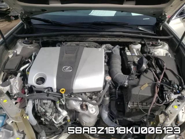 58ABZ1B18KU006123 фото 7