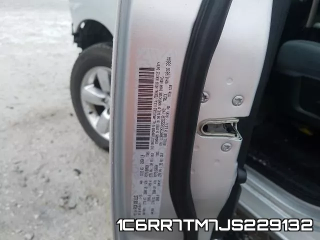 1C6RR7TM7JS229132 фото 2