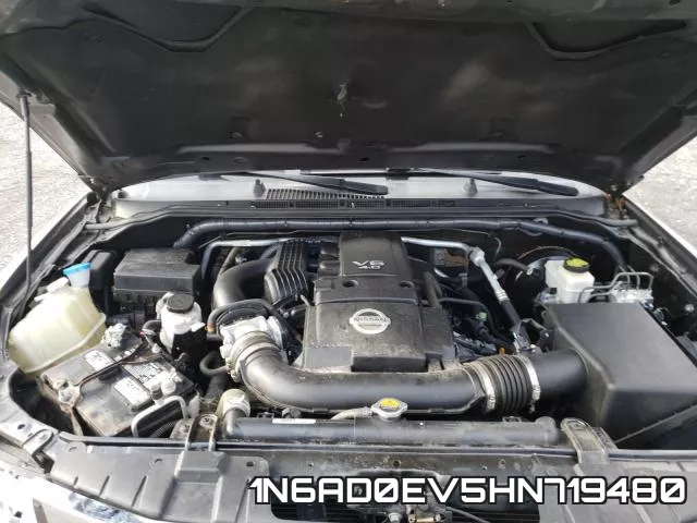 1N6AD0EV5HN719480 фото 8