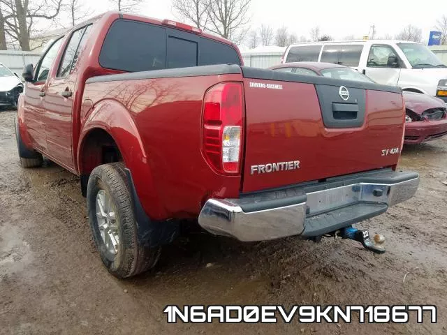 1N6AD0EV9KN718677 фото 4