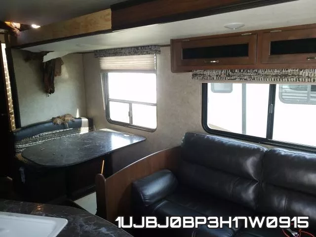 1UJBJ0BP3H17W0915 фото 7