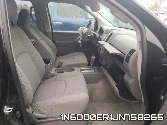 1N6DD0ER1JN758265 фото 6