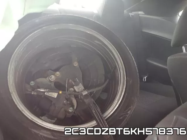 2C3CDZBT6KH578376 фото 7
